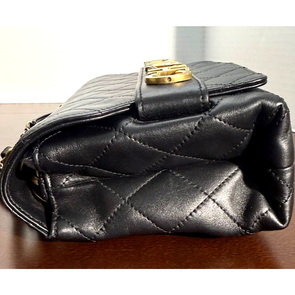 CHANEL Medium Quilted Logo Enchained Flap Bag Calfskin includes dustbag / box - Picture 12 of 16